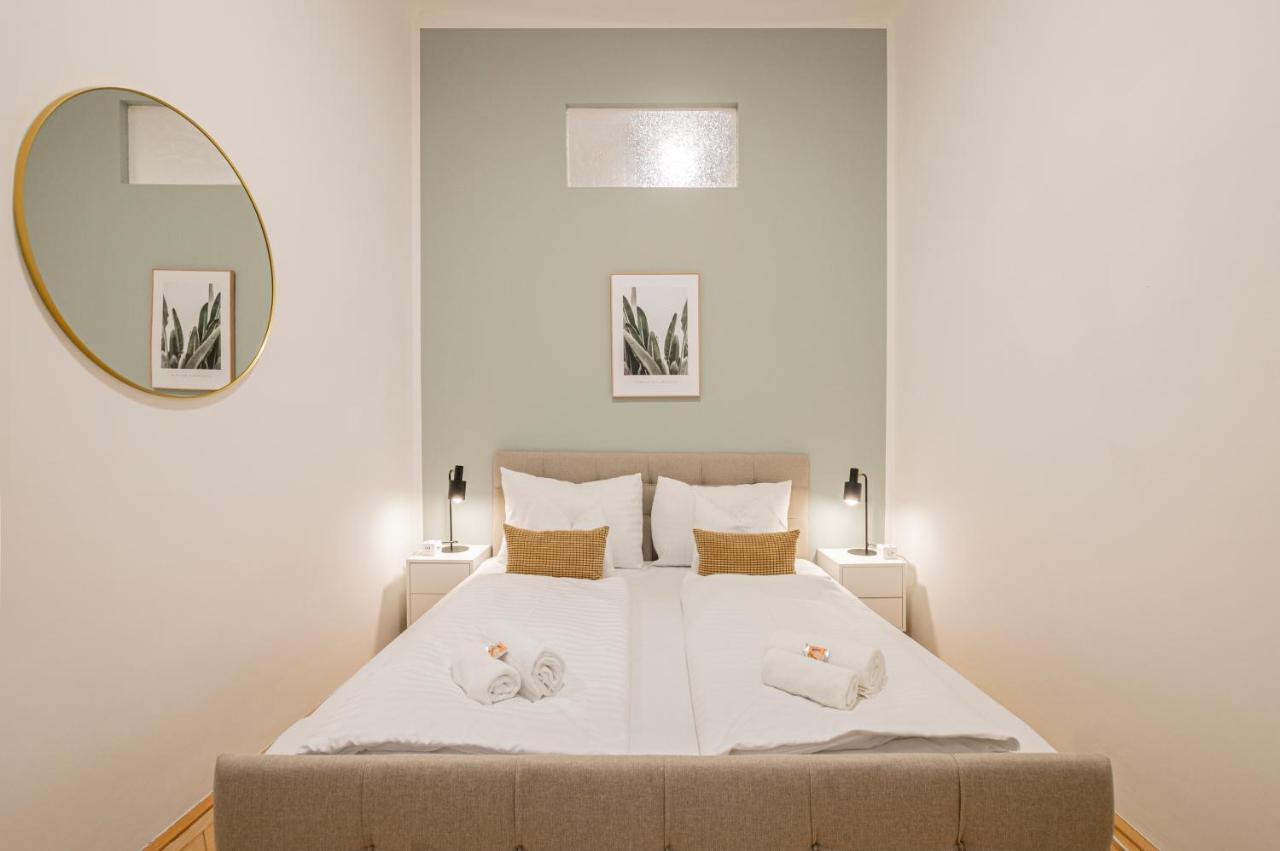 Charming Apt Perfect For 4-6 Tram, Self-Checkin Vienna Luaran gambar