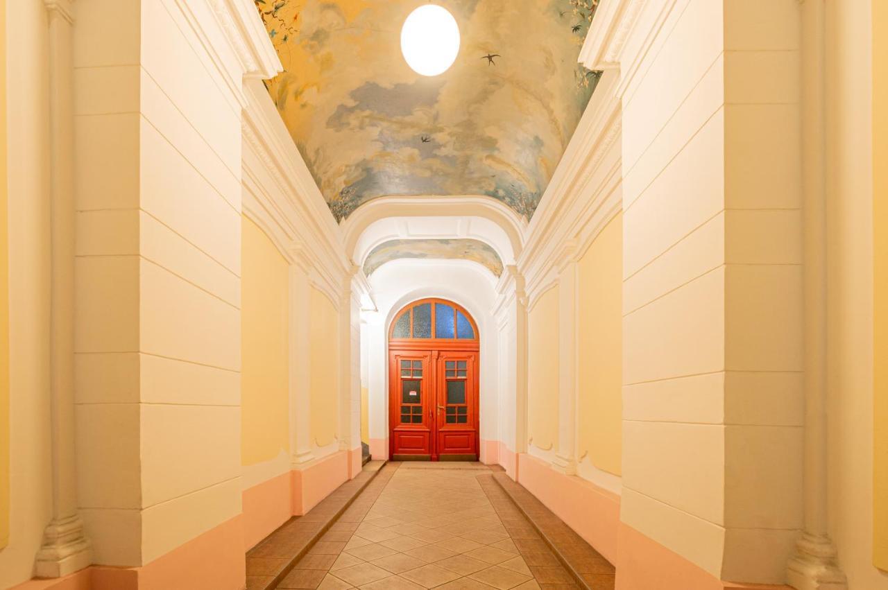 Charming Apt Perfect For 4-6 Tram, Self-Checkin Vienna Luaran gambar